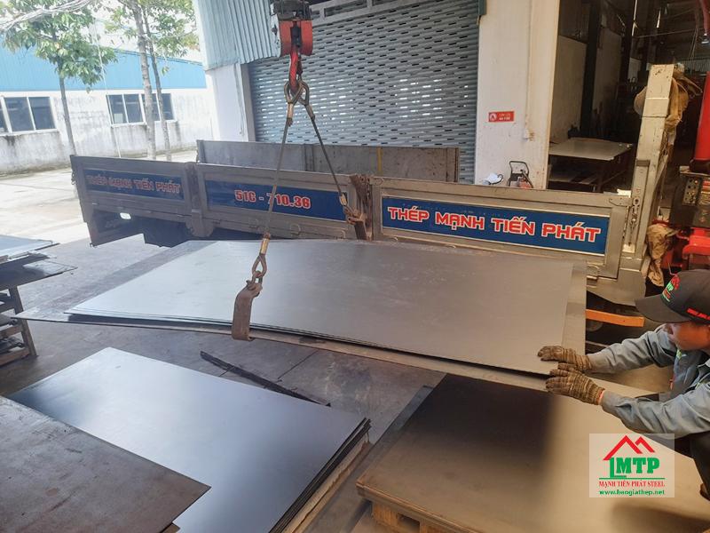 Tôn Thép MTP là địa chỉ bán thép tấm uy tín, chính hãng, đa dạng quy cách