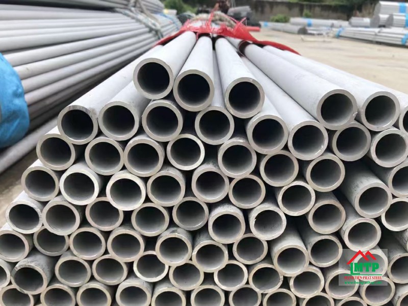 Ống thép đúc phi 21