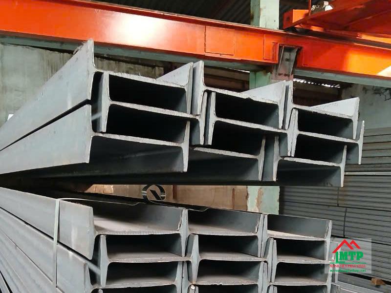 Thép hình chữ I200