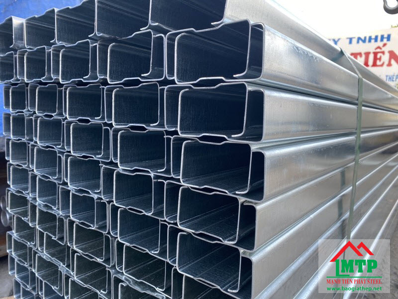 Xà gồ là kết cấu chịu lực quan trọng trong các công trình