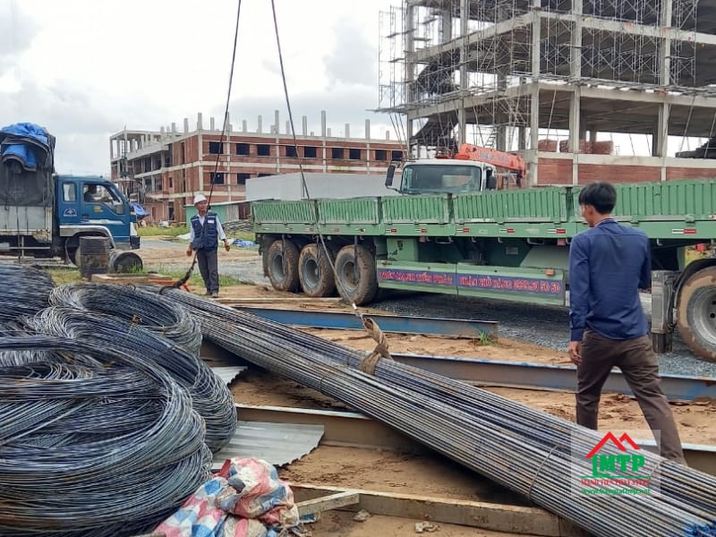 Cung cấp 10 tấn thép cuộn và 200 cây thép gân Việt Mỹ đến công trình Khu đô thị mới Tân Thanh