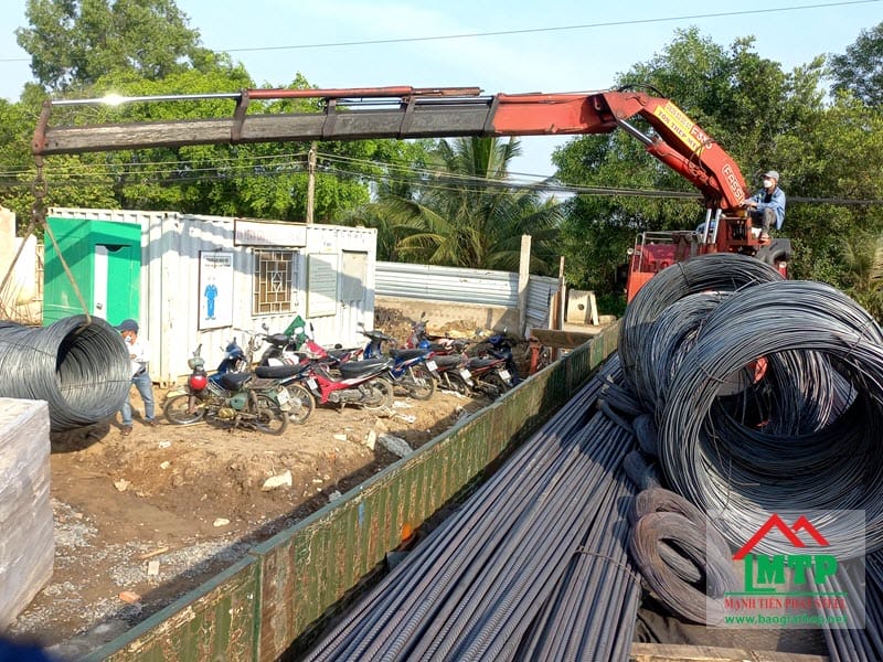 Cung cấp 5 tấn thép cuộn cho công trình Bộ chỉ huy quân sự tỉnh Bến Tre.