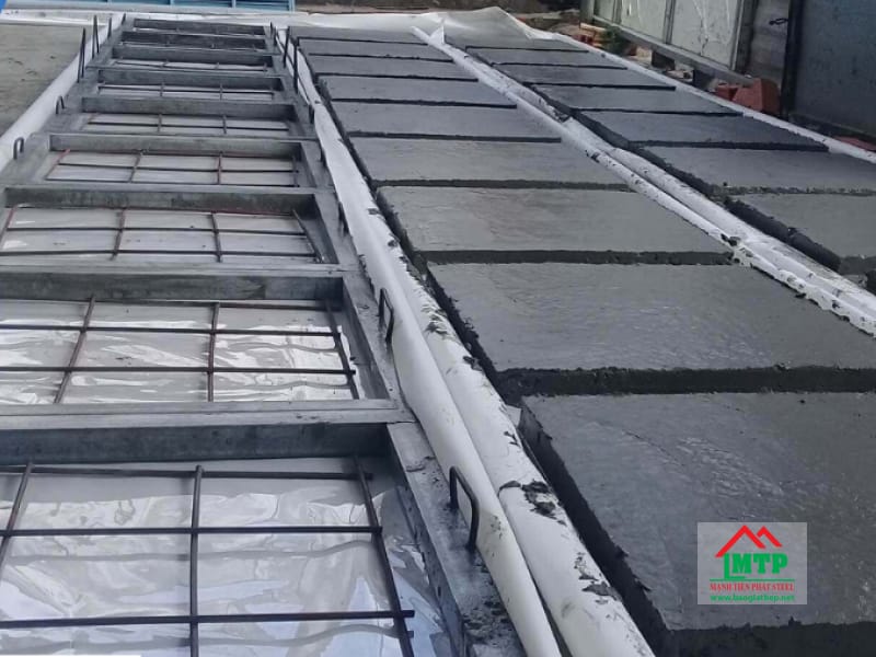Thép cuộn Việt Mỹ sử dụng làm kết cấu thép nắp hố ga