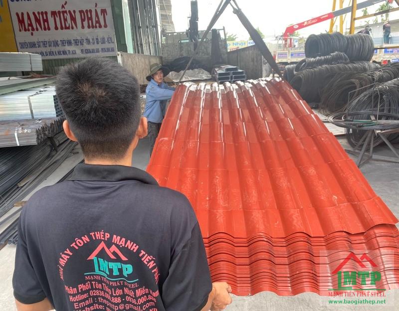 Tôn lợp giả ngói màu cam