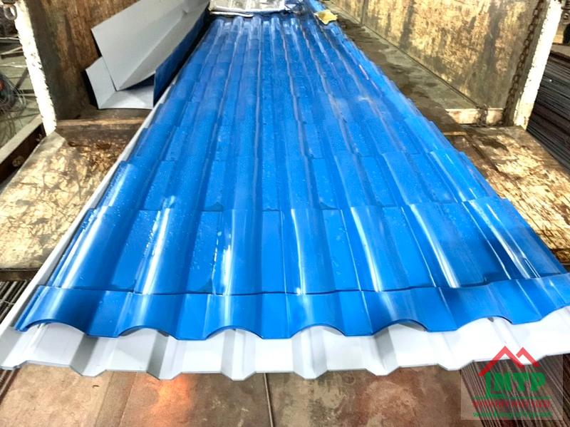 Tôn lợp giả ngói màu xanh dương