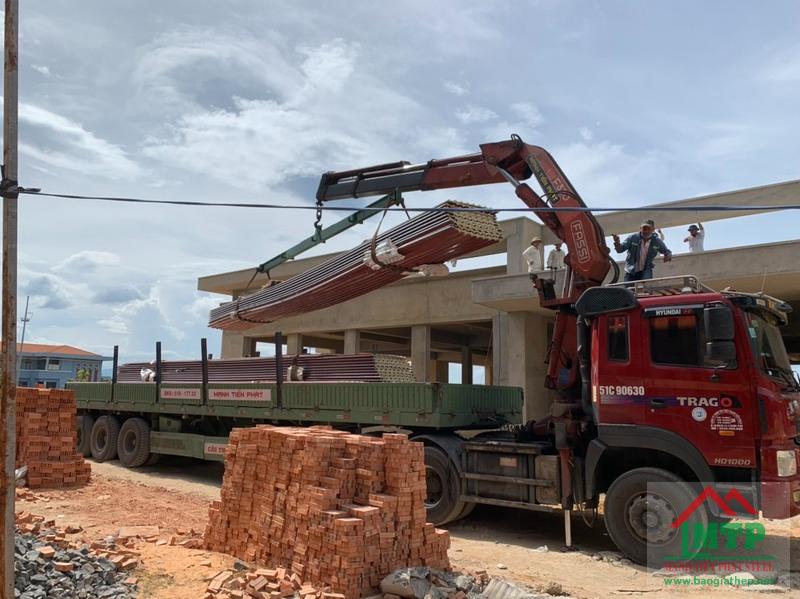 Tôn Thép MTP vận chuyển tôn la phông tới công trình trên toàn quốc