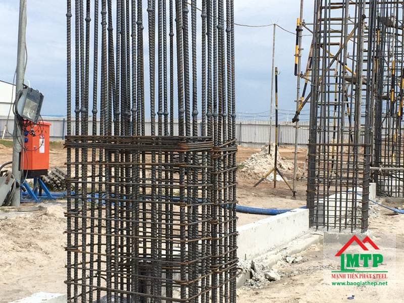 Cắt uốn thép gân Samina làm trụ cột, kết cấu các dự án