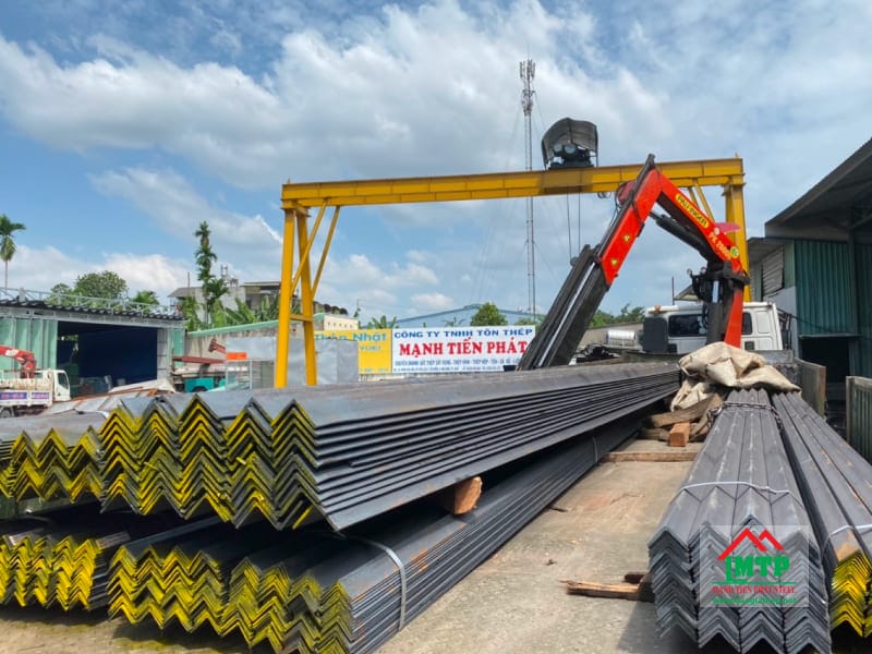 Đại lý Tôn Thép Mạnh Tiến Phát cung cấp thép hình V Nhà Bè chính hãng, giá tốt, CK 5 - 10%