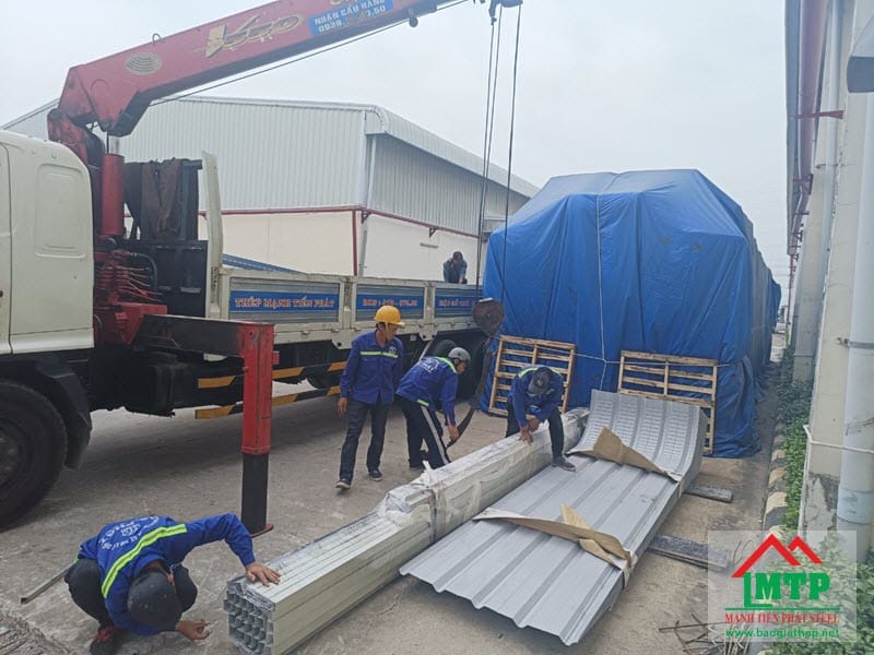 Mua tôn DVS Đại Việt chính hãng, CK tới 10%