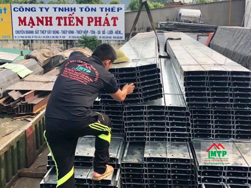Cung cấp 2 tấn xà gồ TVP công trình Bộ chỉ huy quân sự tỉnh Bến Tre