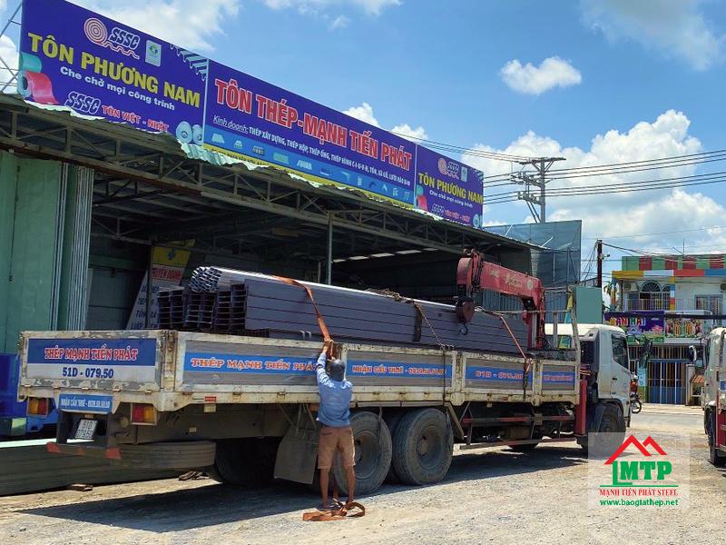 Tôn Thép MTP có kho hàng lớn, sẵn sàng cung ứng sắt H125 số lượng lớn