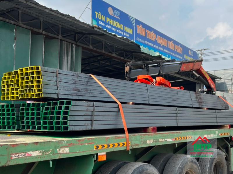 Tôn Thép MTP luôn có sẵn thép U50 cung ứng nhanh, giao tận nơi