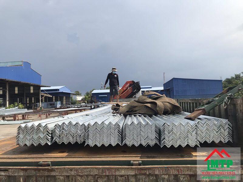 Tôn Thép MTP cung ứng thép V4 chính hãng uy tín, giá tốt nhất