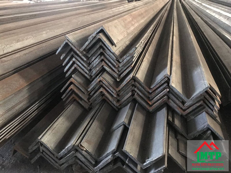 Sắt V40x40 đen