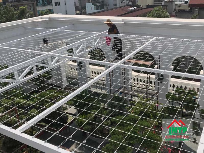 Sắt hộp 20x20 Hòa Phát dùng làm giàn trồng cây sân thượng