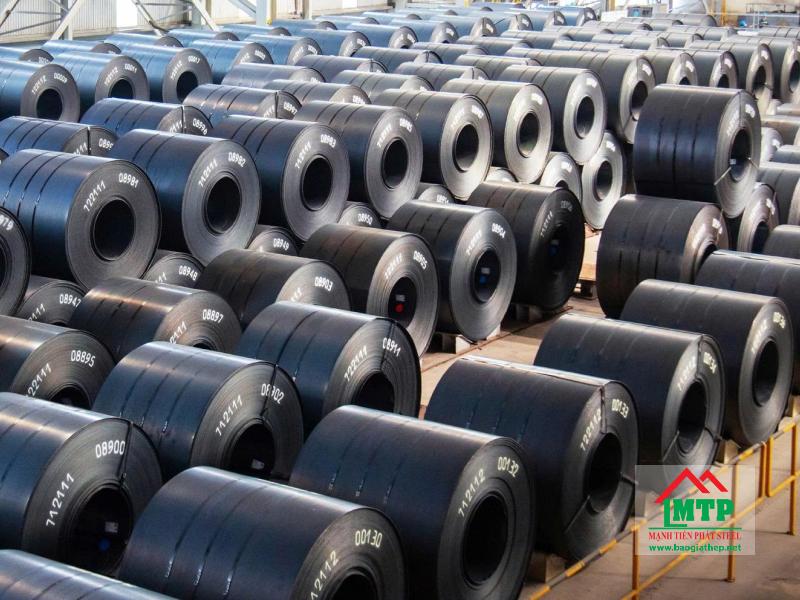 Giá thép cuộn cán nóng HRC ảnh hưởng nhiều đến giá sắt hộp 100x150 Hòa vì đây là nguyên liệu sản xuất chính