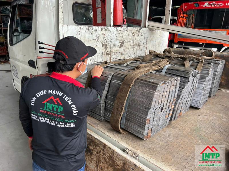 Tôn Thép MTP nhận gia công thép la đen uy tín, đa dạng kích thước